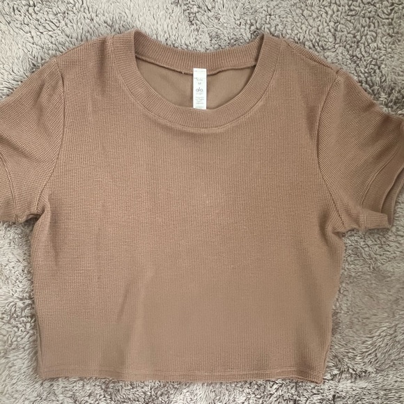 Alo Cropped Light Brown Top - Picture 2 of 7